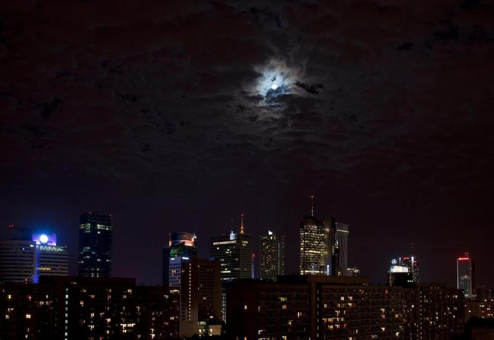 Apartament The Glade Of Dreams - Netflix, Sony Ps5 Warszawa