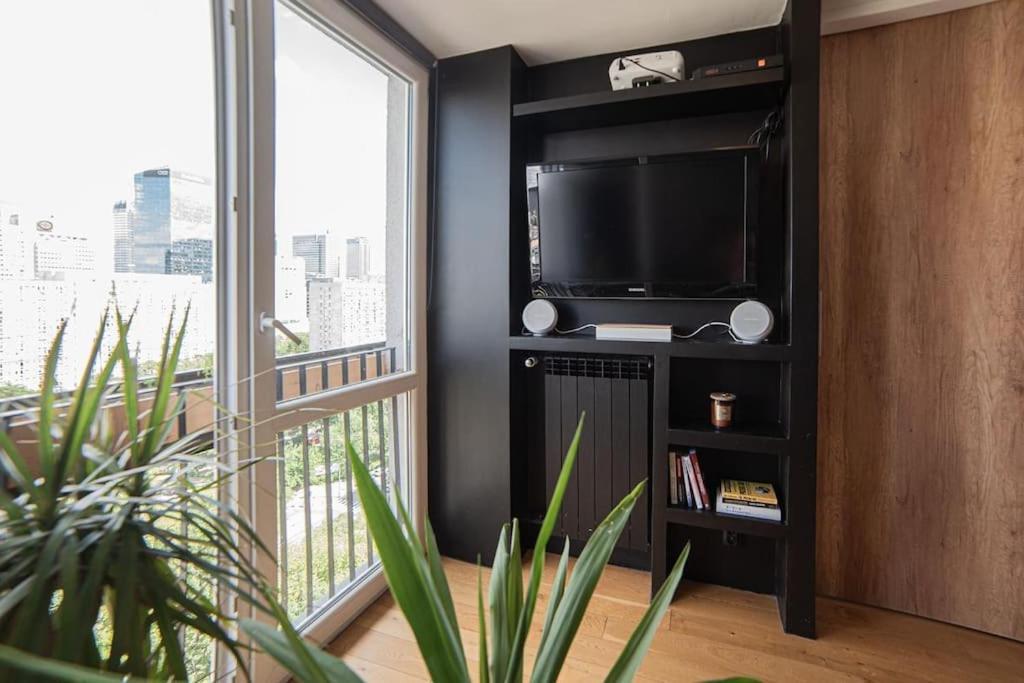 Apartament The Glade Of Dreams - Netflix, Sony Ps5 *